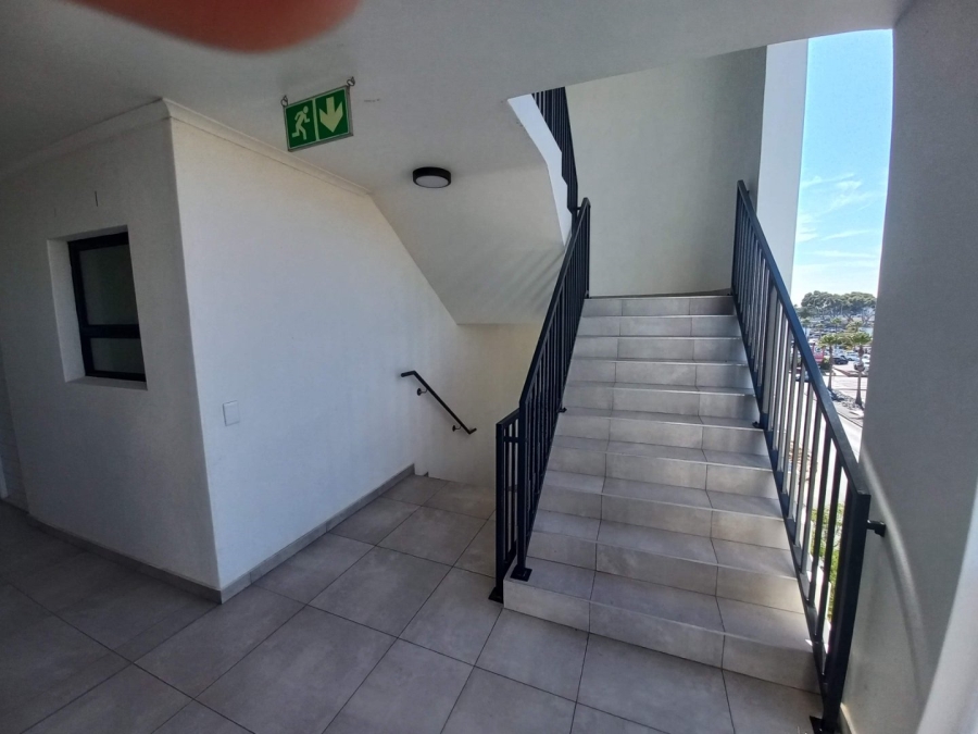 2 Bedroom Property for Sale in Flamingo Vlei Western Cape